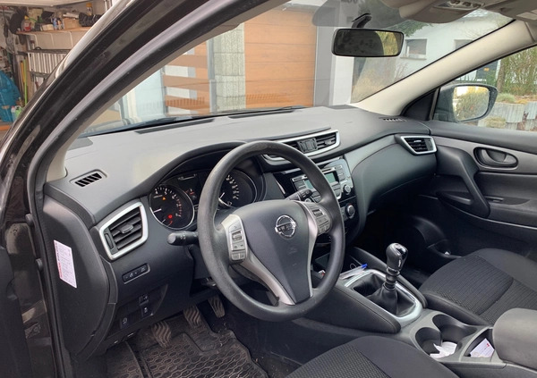 Nissan Qashqai cena 61700 przebieg: 77340, rok produkcji 2016 z Wolsztyn małe 56